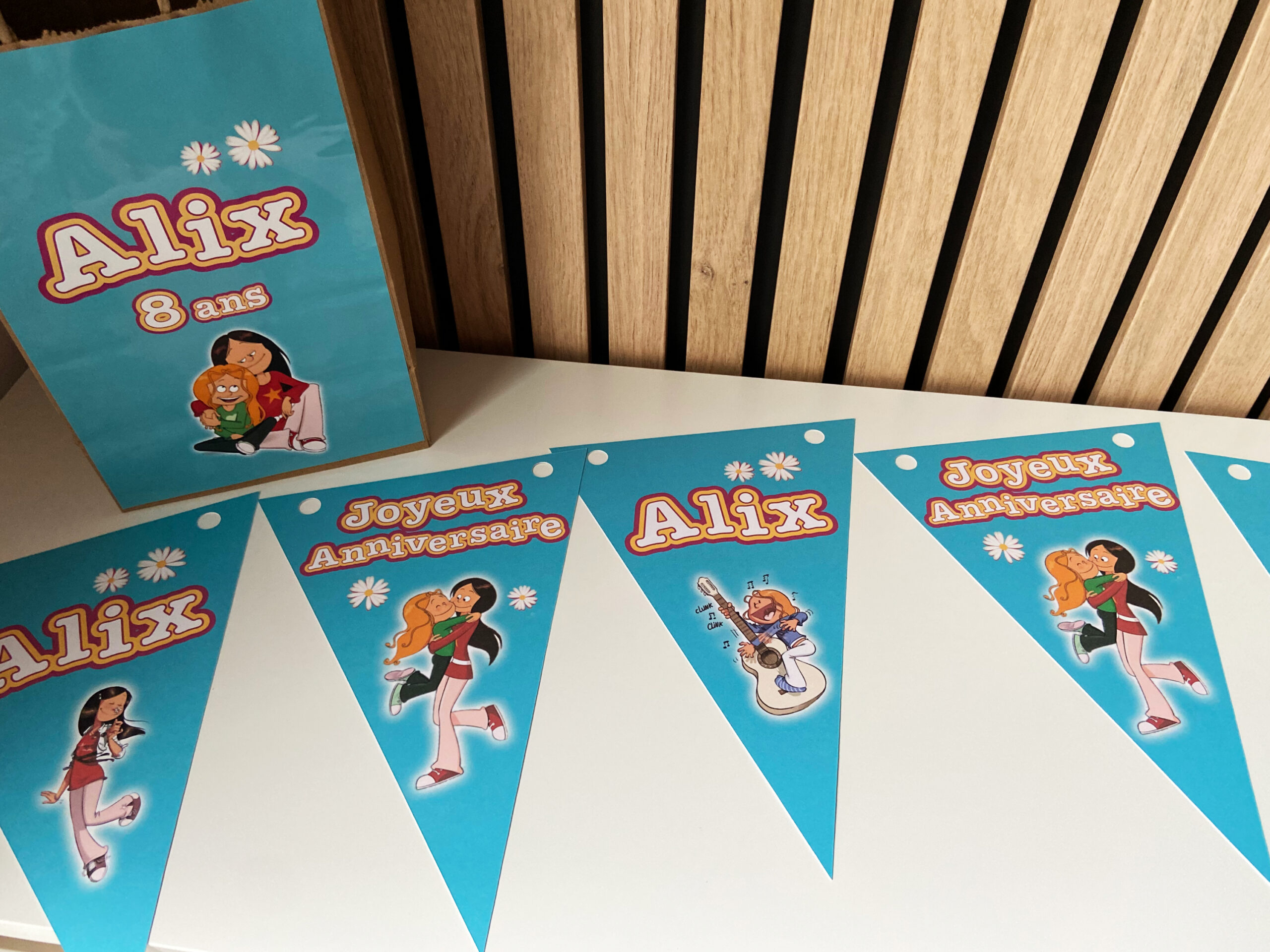 Confiseries - Thème Les Sisters